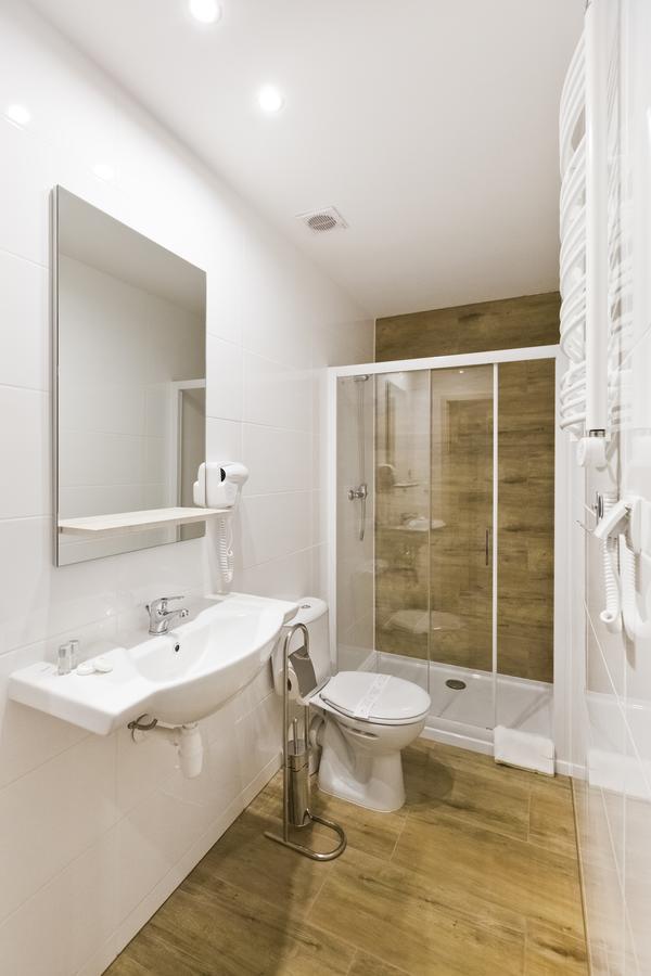 Hotel Silver Bydgoszcz Bagian luar foto